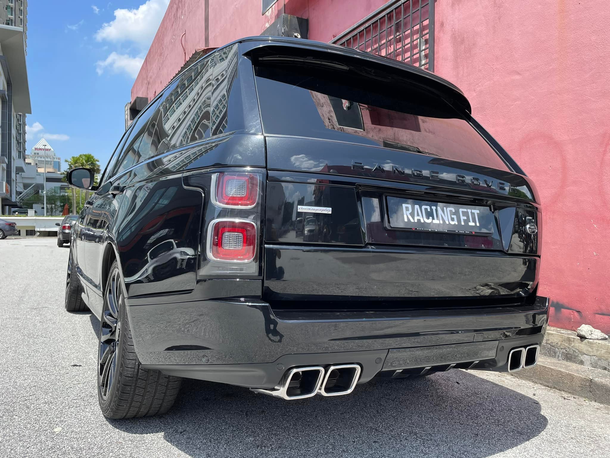 VOGUE RANGE ROVER VOGUE FACELIFT SVO BODYKIT CONVERSION